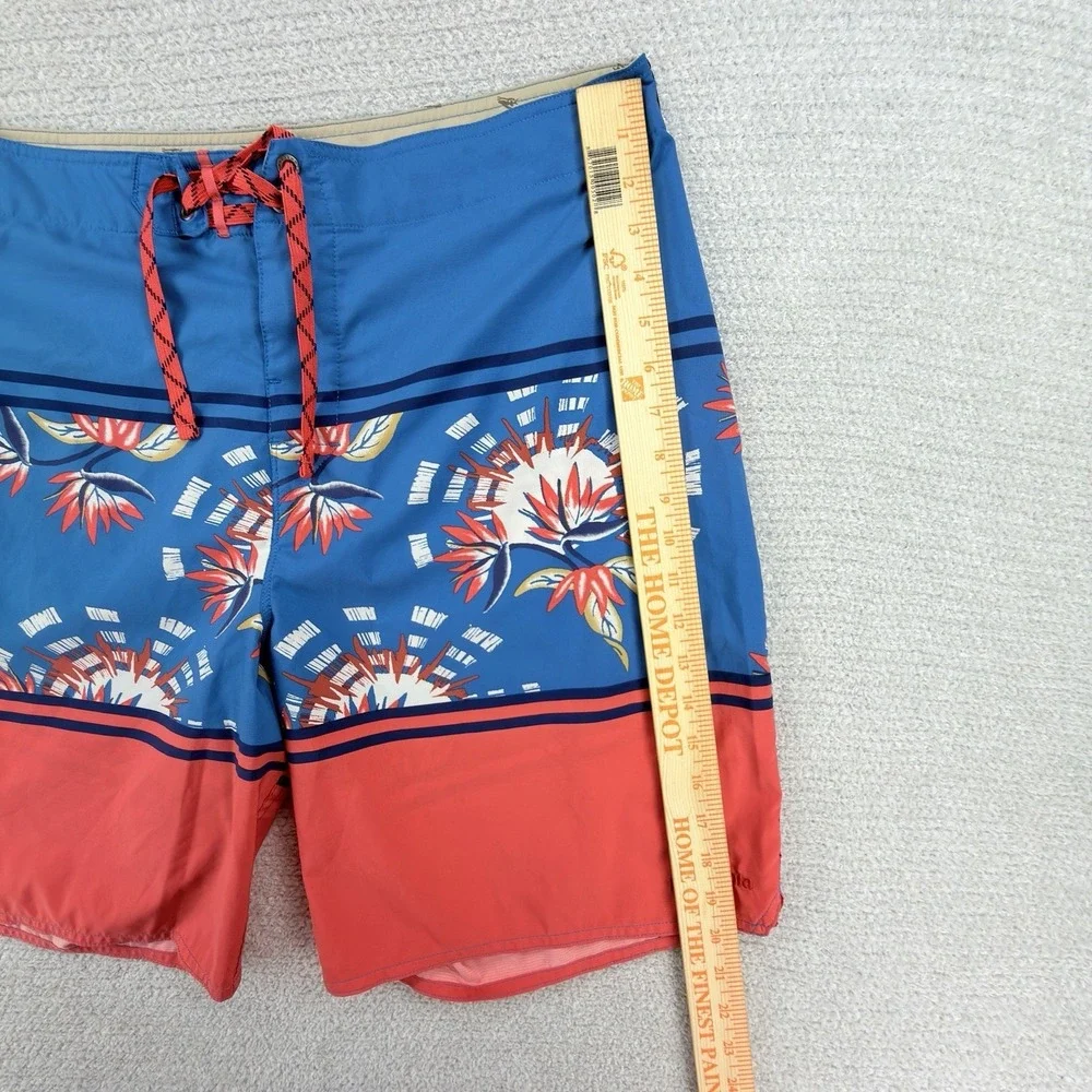 Patagonia Wavefarer Board Shorts Mens 36 Blue Tropical Floral Surf Swim 86611